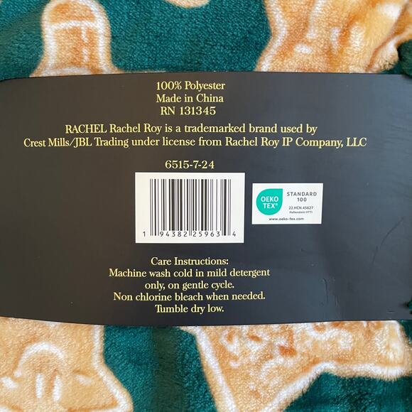 Rachel Roy Christmas Green Gingerbread Cookie Plush Oversized Throw Blanket New - Picture 14 of 15